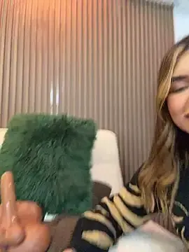 Stripchat Live Sex Cam of jenn_fit