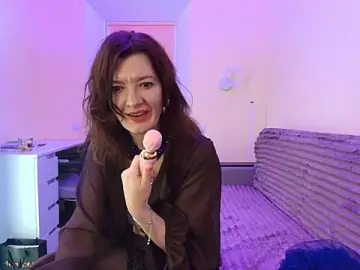 Stripchat Free Porn Cam of Bonnie_Naughtyy