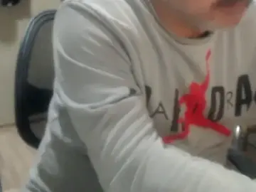 Stripchat Nude Webcam of LiONTURK