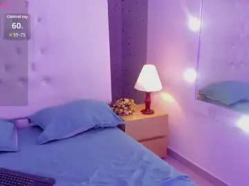 Stripchat Watch Live Sex Cams of CoralineRed