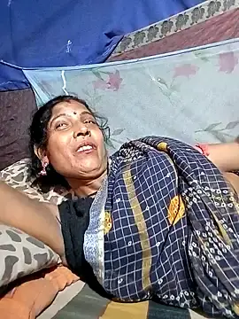 Stripchat Adult Video Chat of Savita992