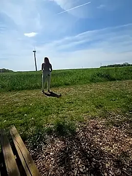 Stripchat Free Live Porn of SilvyDiamond