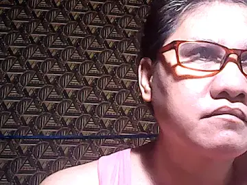 Stripchat Free Live Porn of sweetsosie18