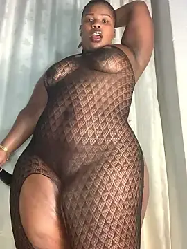 Stripchat Live Sex Cam of Cuddle_Bear