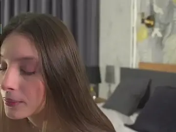 Stripchat Watch Live Sex Cams of GeorginaCurvin