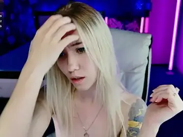 Stripchat Adult Video Chat of NaomiHita