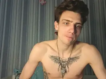 Stripchat Adult Webcam of EmiliaCouple