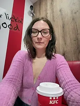 Stripchat Sex Chat of The_Snowwhitee