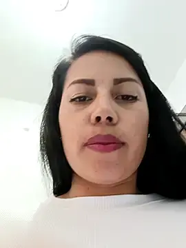 Stripchat Adult Webcams of _andrea30