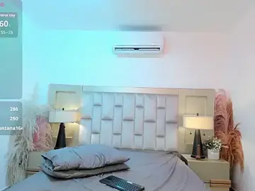 Stripchat Sex Cam of lucaaray