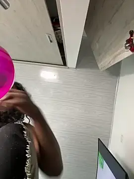 Stripchat Free Live Porn of Bustykeyla