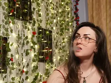 Stripchat Adult Video Chat of NaughtYHomemadE