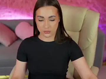 Stripchat Nude Webcam of OliviaMoore_