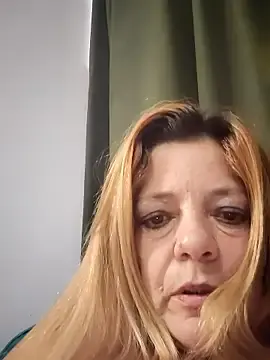 Stripchat Watch Live Sex Cams of karlaanqui1