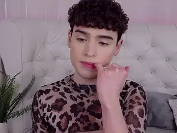 Stripchat Free Porn Cam of RobbyCharming