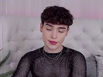 Stripchat Live Sex Cam of RobbyCharming