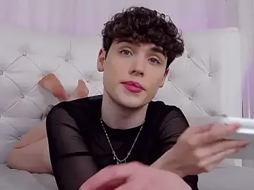 Stripchat Best live sex cam show of RobbyCharming