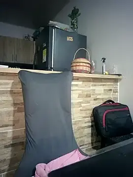 Stripchat Adult Video Chat of WET-KITTY92