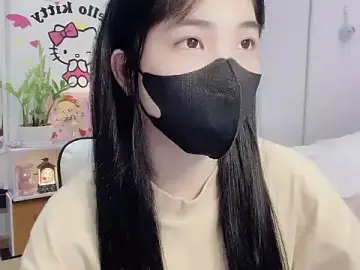 Stripchat Live Sex Cam of keelinnn19