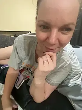 Stripchat Live Sex Cam of AussieKittyPurr