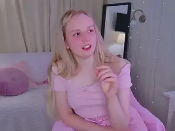 Stripchat Adult Video Chat of Beatrica_Klein