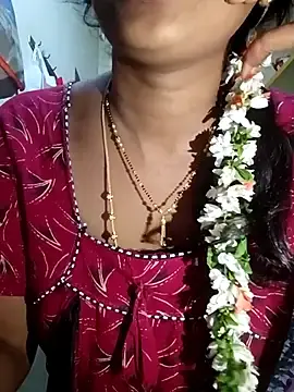 Stripchat Nude Webcam of Kavya5500