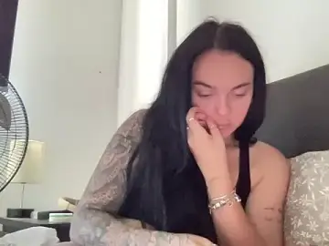 Stripchat Free Porn Cam of NancyWoodUK