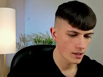 Stripchat Live Sex Cam of Rony_Joy