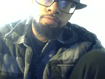 Stripchat Adult Video Chat of WhiskeyWood_DuhGOD