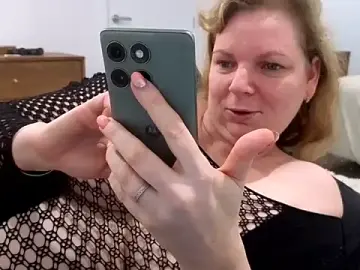 Stripchat Adult Webcam of l4dyc4pricorn76