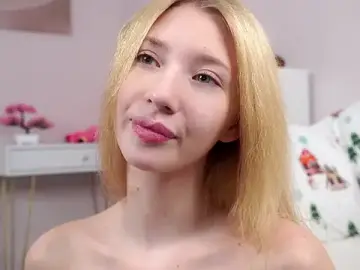 Stripchat Adult Video Chat of SunnivaCovil