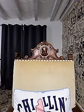 Stripchat Free Porn Cam of kylie_blck