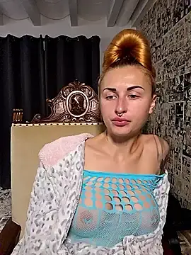 Stripchat Nude Webcam of kylie_blck