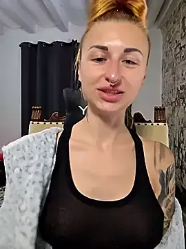 Stripchat Adult Webcam of kylie_blck