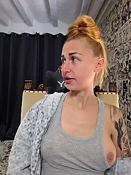 Stripchat Adult Webcams of kylie_blck