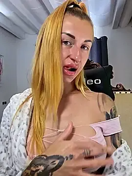 Stripchat Private Sex Chat of kylie_blck