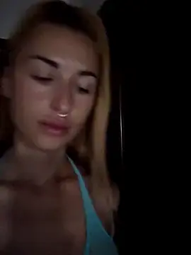 Stripchat Live Sex of kylie_blck