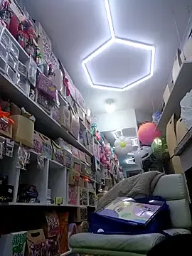 Stripchat Live Sex Cam of LunaZambrano