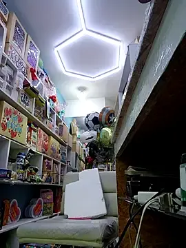 Stripchat Adult Video Chat of LunaZambrano