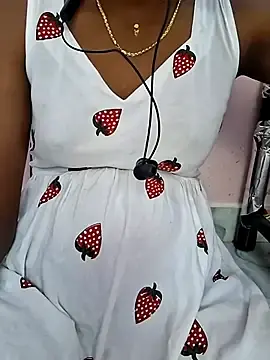 Stripchat Watch Live Sex Cams of Tamil_Laksh