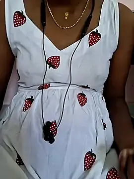 Stripchat Sex Cam of Tamil_Laksh