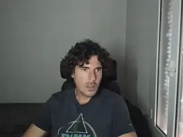 Stripchat Adult Webcam of joaquin420_hot