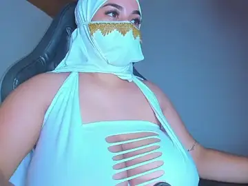 Stripchat Live Porn of yasmin_rahal