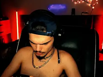 Stripchat Live Sex of JordanShow