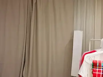 Stripchat Adult Webcam of LeanneDinkle