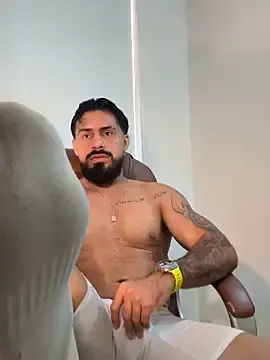 Stripchat Live Porn of Ryan_Black3