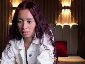 Stripchat Sex Cam of _Mia_Evans_1