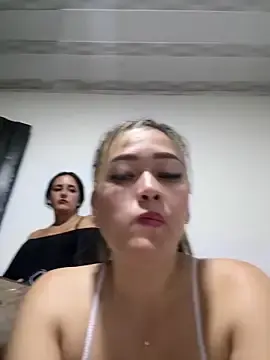 Stripchat Free Porn Cam of Danielavegax