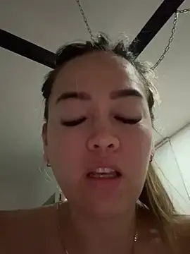 Stripchat Adult Webcams of Danielavegax