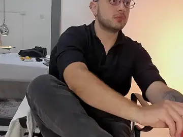 Stripchat Live Porn of Ethan_Greys